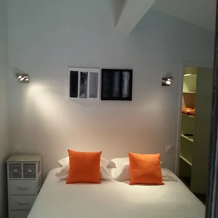 & Le Madeloc アパート