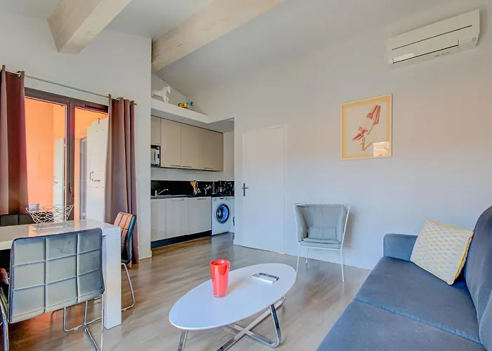 Appartement Hôtel&spa Le Madeloc *